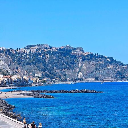 Super Panorama & Astonishing Apartment Seaview Giardini Naxos Exterior photo